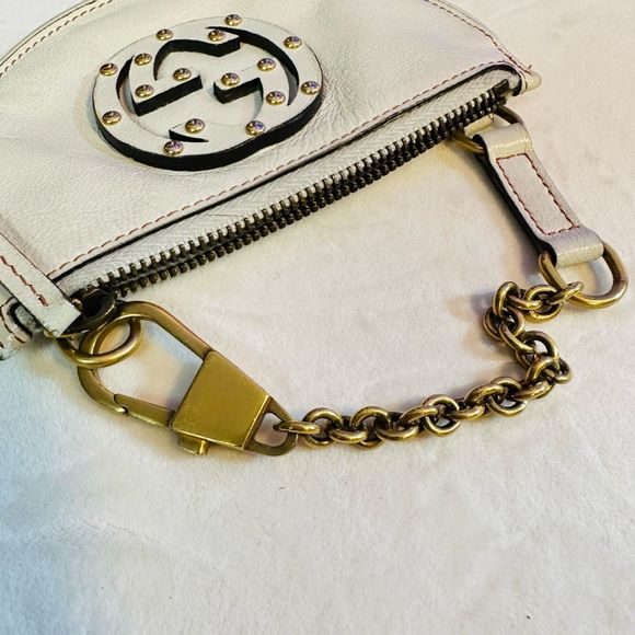 Gucci Rare GG Micro Purse Key Pouch Cream Leather Half Moon - Picture 13 of 14